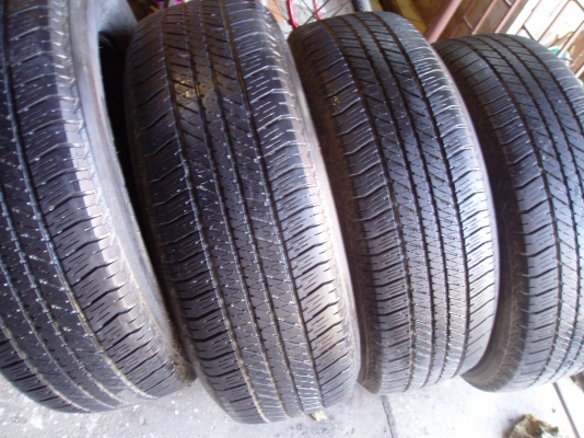 ขายยาง 265 65 17 มี4เส้นบริดสโตนเส้นละ400บาท