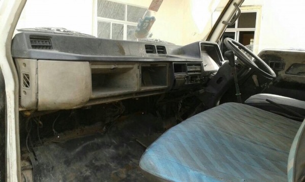 รถมิตซู 6 ล้อดั้ม 115 แรงม้า. / รถมิตซู 6 ล้อ ท้ายลาด 115 แรงม้า. ( มีขายคู่. )  สนใจติดต่อ 081 - 6079515