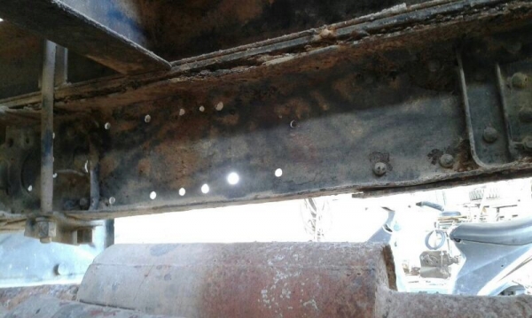 รถมิตซู 6 ล้อดั้ม 115 แรงม้า. / รถมิตซู 6 ล้อ ท้ายลาด 115 แรงม้า. ( มีขายคู่. )  สนใจติดต่อ 081 - 6079515