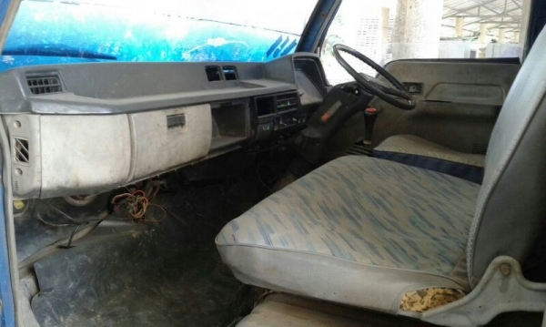 รถมิตซู 6 ล้อดั้ม 115 แรงม้า. / รถมิตซู 6 ล้อ ท้ายลาด 115 แรงม้า. ( มีขายคู่. )  สนใจติดต่อ 081 - 6079515