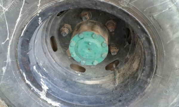 รถมิตซู 6 ล้อดั้ม 115 แรงม้า. / รถมิตซู 6 ล้อ ท้ายลาด 115 แรงม้า. ( มีขายคู่. )  สนใจติดต่อ 081 - 6079515