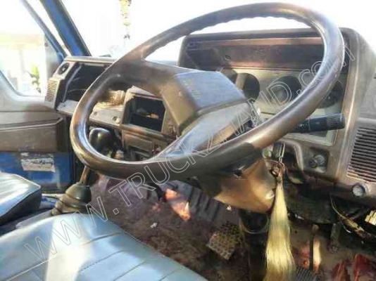 รถบรรทุก 6 ล้อ ยี่ห้อ TOYOTA 145 แรงม้า