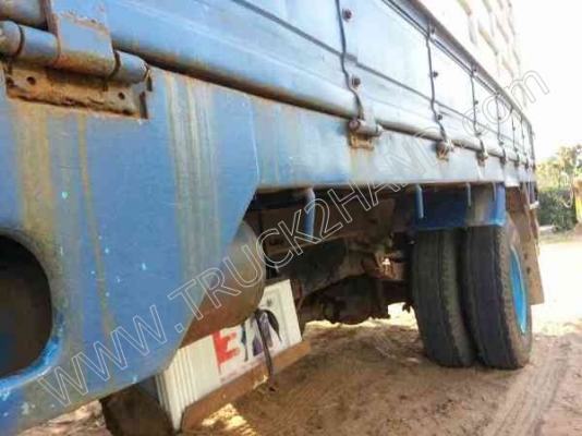 รถบรรทุก 6 ล้อ ยี่ห้อ TOYOTA 145 แรงม้า