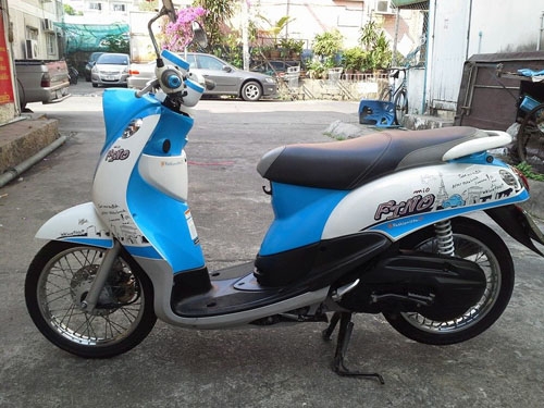 Fino ปี 55 วิ่ง 5,000 กม. สีฟ้า ขาว สวย เดิม เครื่องเยี่ยม ท้าพิสูจน์