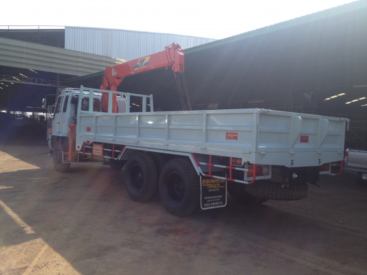 10 ล้อร้อคกี้ติดเครน 5 ตันเครื่อง 195 แรงม้า สวยๆสภาพเยี่ยม สั่งได้ครับ