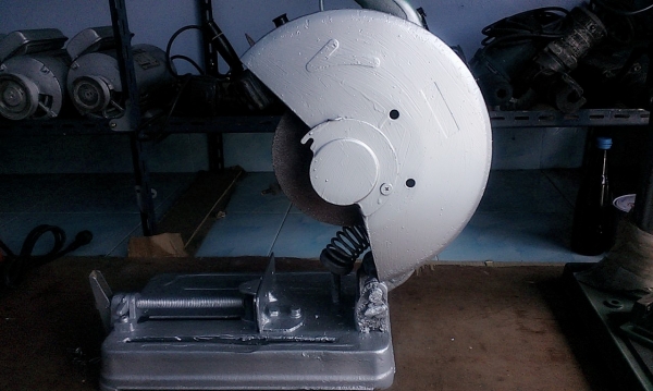 ขายไฟเบอร์ 14นิ้ว makita 2414nb มือสอง