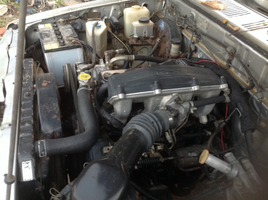 ขาย ฟอร์ดแค๊บ มาลาทรอนเครื่องอีชุมังกร2500