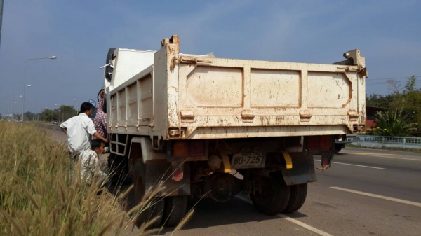 HINO FC3J เครื่อง 5 สูบ JO7 สิงไฮเทค ยาง825 เบรคทิฟฟี่ F หน้าหลัง