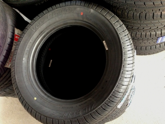 ขายยางใหม่ 185/65/14 4500.- ราคาพิเศษ ก่อนปิด กทม. ขายยางใหม่ 185/65/14 4500.- ราคาพิเศษ ก่อนปิด กทม.