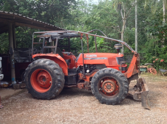 รถไถนาคูโบต้าm9000พร้อมใช้งาน. ติดต่อ080-1405528