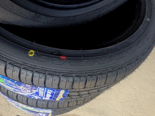 - ขายยางใหม่ 215/45/17 8700.- บาท - ขายยางใหม่ 215/45/17 8700.- บาท