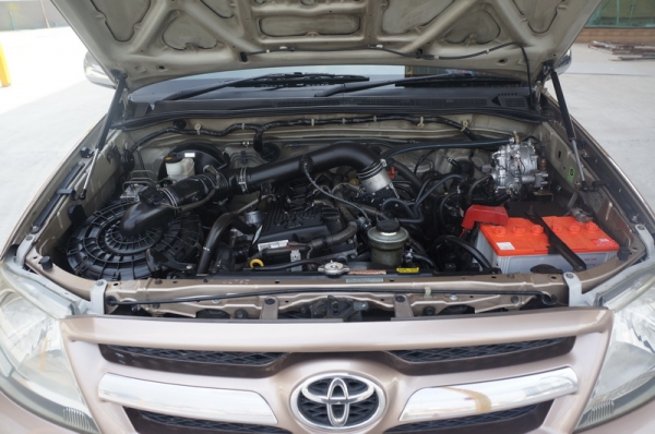 TOYOTA VIGO CAB ตัว TOP 2.7 G เครื่องเดิม ติดแก็ส LPG เกียร์ AUTO เบาะหนัง ARIBAG เบรค ABS ล้อ MAX พร้อมใช้งาน การันตรีรถสวย ราคาโดนใจ ฟรีดาวน์ จัดไฟแนท์ได้เต็ม ติดแบ็คลิสออกรถได้