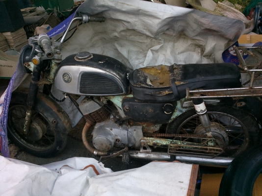 ขายรถจักรยานยนต์คลาสสิก Suzuki -K125