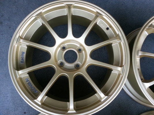 Advan rs 17&times;7.5"