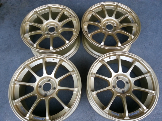 Advan rs 17&times;7.5"