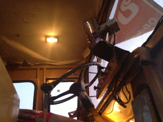 ขายรถตัก CAT-910 รถเก่าญี่ปุ่นแท้ สภาพพร้อมใช้งาน ราคาถูกสุดๆสนใจติดต่อ 081-9485494