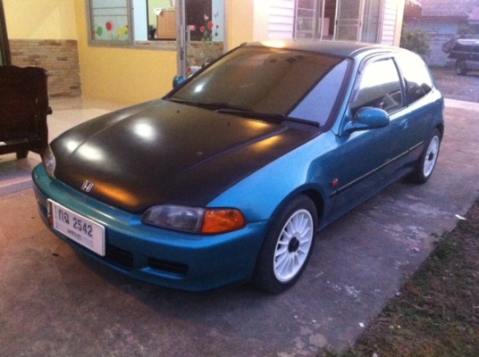 ขายด่วน  civice 3 Door ปี95 สีสวยพร้อมใช้ปรับราคาอยากขาย 99,000 บาท