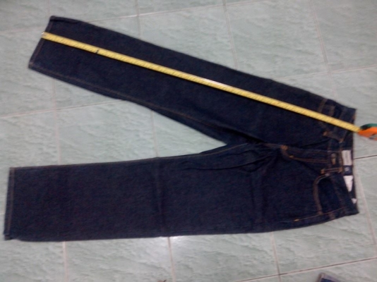 ขายกางเกงยีนส์ Giordano ผ้าด้าน SIZE 28*34 ราคา500 บาทพร้อมส่ง โทร 0830813615