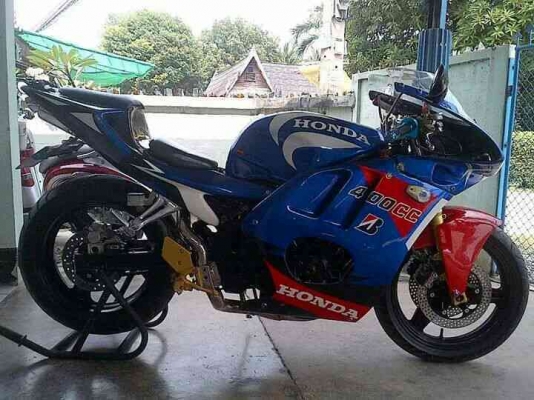 ธารนนทบุรี//ขายhonda cb1  ทะเบียนแท้ แต่งสวย ราคา65,000บาท