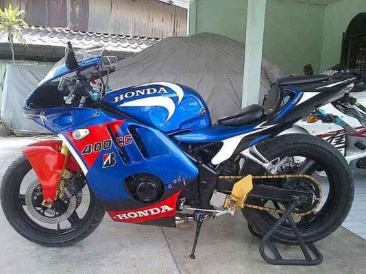 ธารนนทบุรี//ขายhonda cb1  ทะเบียนแท้ แต่งสวย ราคา65,000บาท