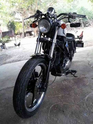 ธารนนทบุรี/ขาย yamaha virago1100   ทะเบียนแท้ แต่งแนวฮาเล่ ราคา150,000บาท