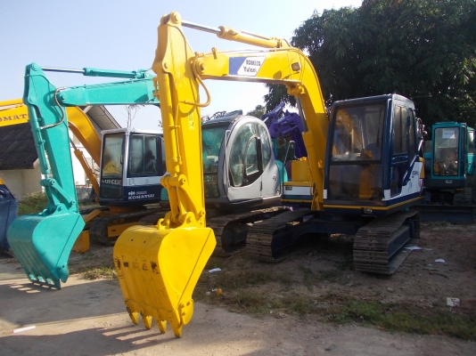 รถแม็คโคร  โกเบโก้60 มาร์คที