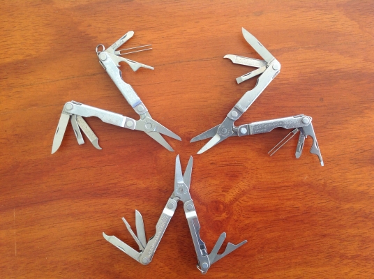 อุปกรณ์เดินป่าเอนกประสงค์ LEATHERMAN MICRA