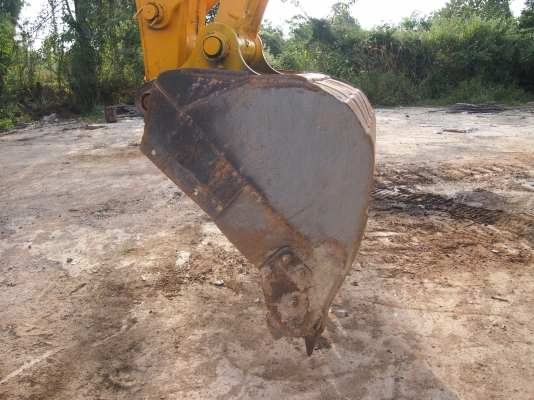 ขายด่วน  kobelco 200 sk07 รถสวยไม่มีรอยแตก ต่อรองได้ 080-1253450