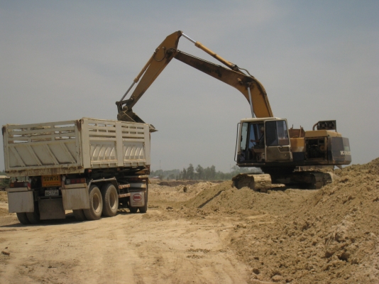 รับคนขับสิบล้อ รายได้ดี