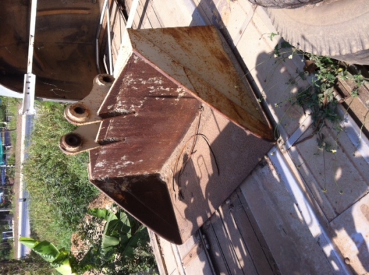 ขายปุ้งกี๋ สโลป (SCOPE BUCKET) ขนาดรถขุด PC60