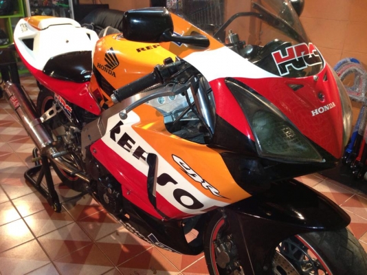 ต้ำพระราม2ขาย HONDA CBR400 ปี 89ทะเบียนแท้โอนขนส่งทะเบียนตอง 555 ต้ำพระราม2ขาย HONDA CBR400 ปี 89ทะเบียนแท้โอนขนส่งทะเบียนตอง 555