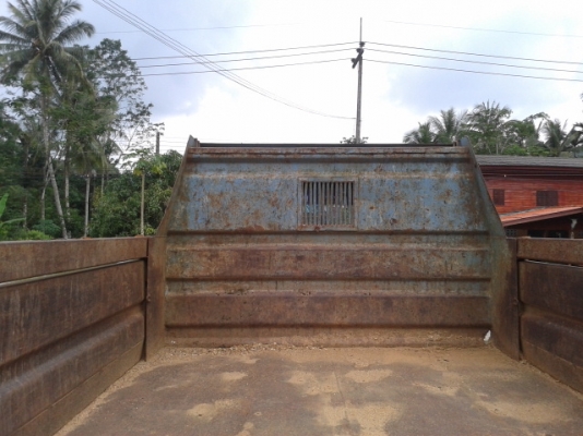 หกล้อดั้ม  88แรงม้า  เครื่องแรง  คัชซี่สวย  ใช้งานคล่องตัว  เล่มพร้อมโอน