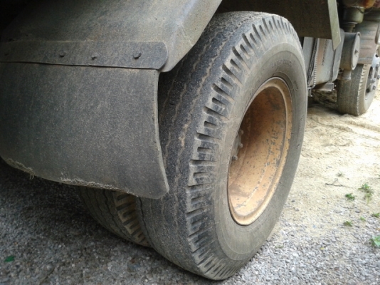 หกล้อดั้ม  88แรงม้า  เครื่องแรง  คัชซี่สวย  ใช้งานคล่องตัว  เล่มพร้อมโอน