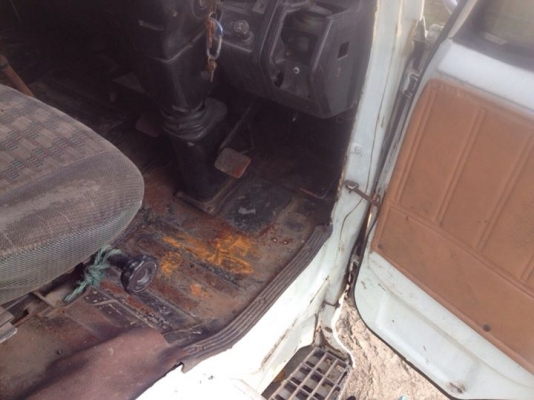 ขายด่วน หัวเก๋ง ฮีโน่ เอฟ17สภาพดี ขายด่วน หัวเก๋ง ฮีโน่ เอฟ17สภาพดี