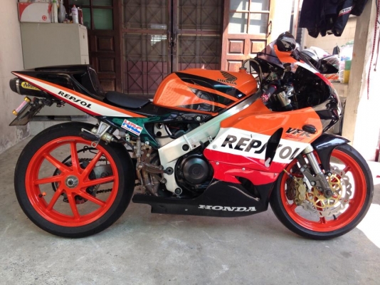 VFR NC 30 ทะเบียนแท้ๆ แต่งเต็มคัน VFR NC 30 ทะเบียนแท้ๆ แต่งเต็มคัน