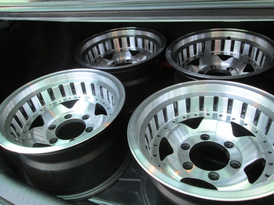 ขายล้อลายนี้ 15x8.5 et -25 6รู ขายล้อลายนี้ 15x8.5 et -25 6รู