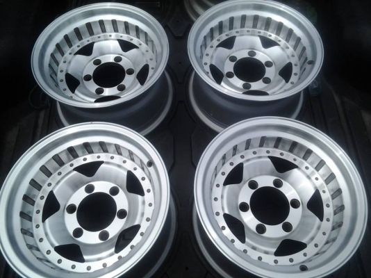 ขายล้อลายนี้ 15x8.5 et -25 6รู ขายล้อลายนี้ 15x8.5 et -25 6รู