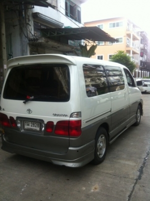 Toyota granvia สภาพสวย รถบ้าน ต่อรองได้ Toyota granvia สภาพสวย รถบ้าน ต่อรองได้
