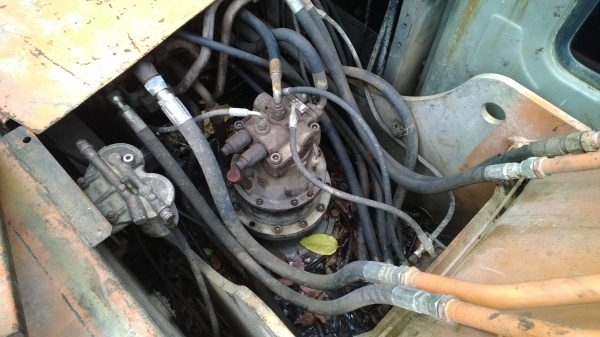 EX200-2 ไฟครบ มีเล่มทะเบียน มี2คัน ขายแยกหรือเหมา..รถสภาพดีใช้ได้...