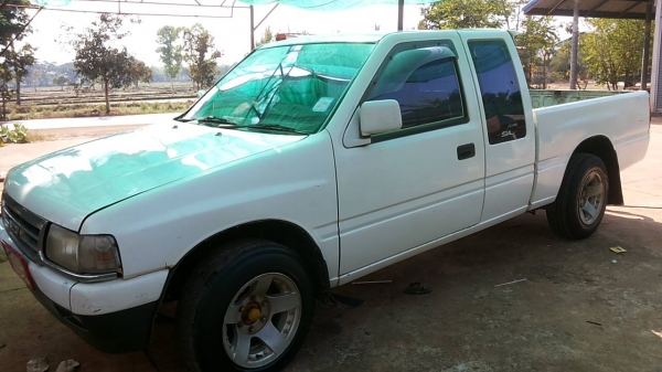 ***ขายแล้วครับขอบคุณ Truck2hand ขายกระบะแค็ปมังกรทองยอดนิยม ราคาเบาๆ ISUZU SPACECAB 2.5 SL โฉม"แป๊ะยิ้ม"ปี41/98 เครื่องเดิมเกียร์เดิม เครื่องแน่นดี ช่วงล่างแน่นคัสซีสวยไม่ปะไม่ดาม กระบะไม่ผุ สีดีเก็บมาแล้ว ล้อแม็ก โรบาร์ ภายในดีคอนโซลสวย พ.พาวเว