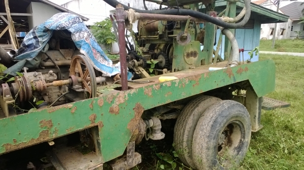 (จัดส่งให้คุณรัน..ศาลากลาง จ.นครนายก..)รถเจาะบ่อบาดาล 6ล้อ145แรง เครื่อง6BB1 ทั้งเครื่องเจาะและเครื่องรถ..ประมูลมาจากกรมทรัพ..ใช้งานได้ปกติ..เล่มไม่มี