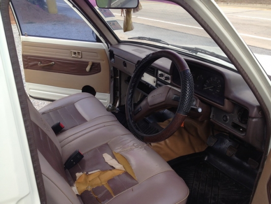 ขาย TOYOTA RN30ม้ากระโดด 4ขอ สภาพสวยๆ เดิมๆบางๆ