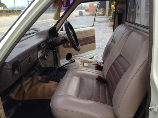 ขาย TOYOTA RN30ม้ากระโดด 4ขอ สภาพสวยๆ เดิมๆบางๆ