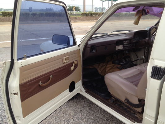 ขาย TOYOTA RN30ม้ากระโดด 4ขอ สภาพสวยๆ เดิมๆบางๆ