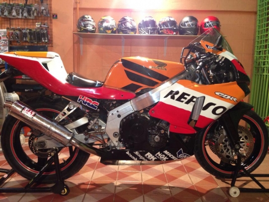 ต้ำพระราม2ขาย HONDA CBR400 ปี 89ทะเบียนแท้โอนขนส่งทะเบียนตอง 555