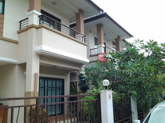 ขาย บ้านเดี่ยว 2 ชั้น 4ห้องนอน 2ห้องน้ำ พร้อมเข้าอยู่ได้ทันที ขาย บ้านเดี่ยว 2 ชั้น 4ห้องนอน 2ห้องน้ำ พร้อมเข้าอยู่ได้ทันที