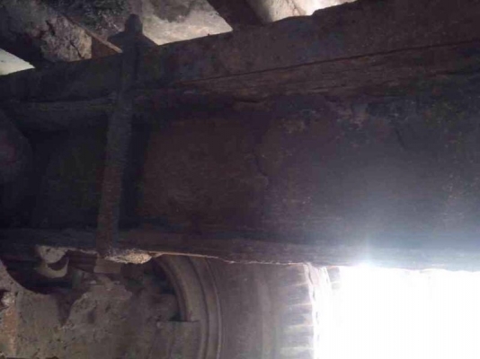 รถอีซูซุ 10 ล้อ ตู้เย็น 195 แรงม้า.  สนใจติดต่อ 081 - 6079515