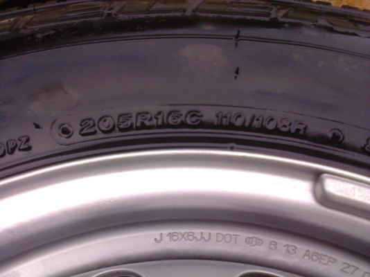 ล้อกระทะ16พร้อมยาง205R16บิดโตนดูเลอร์689ป้ายแดง