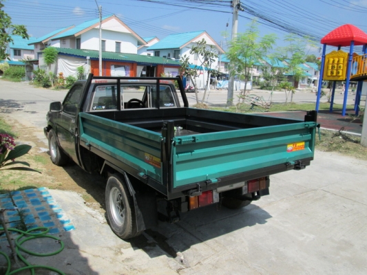 รับติดตั้งประกอบดั้มพ์ รถ 10 ล้อ สามมิตร 6ล้อ  รถปิ๊กอัพ ติดตั้งเครน  ราคากันเอง