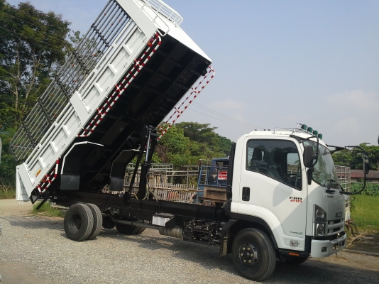 รับติดตั้งประกอบดั้มพ์ รถ 10 ล้อ สามมิตร 6ล้อ  รถปิ๊กอัพ ติดตั้งเครน  ราคากันเอง